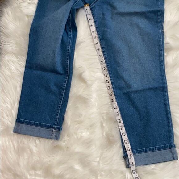 $25/ New Direction Girlfriend Cuffed Jeans Size 12R - Picture 10 of 16